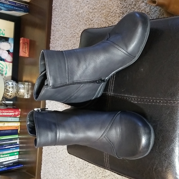 Flex Step Shoes - Flex Step Boots
